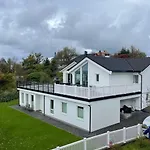 Apartmán Flott Med Nydelig Utsikt I Et Stille Og Rolig Boligomrade Bergen