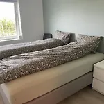 Apartamento Flott Med Nydelig Utsikt I Et Stille Og Rolig Boligomrade *