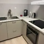Flott Med Nydelig Utsikt I Et Stille Og Rolig Boligomrade Apartamento Bergen