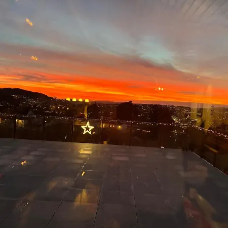 Flott Med Nydelig Utsikt I Et Stille Og Rolig Boligomrade Apartament