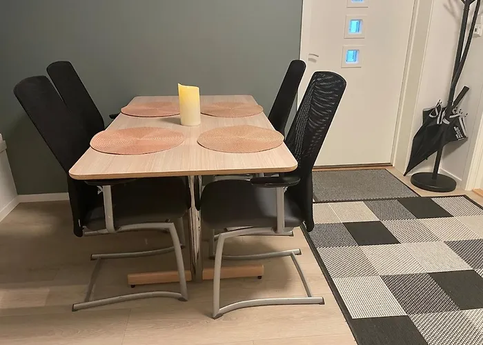 Flott Med Nydelig Utsikt I Et Stille Og Rolig Boligområde *