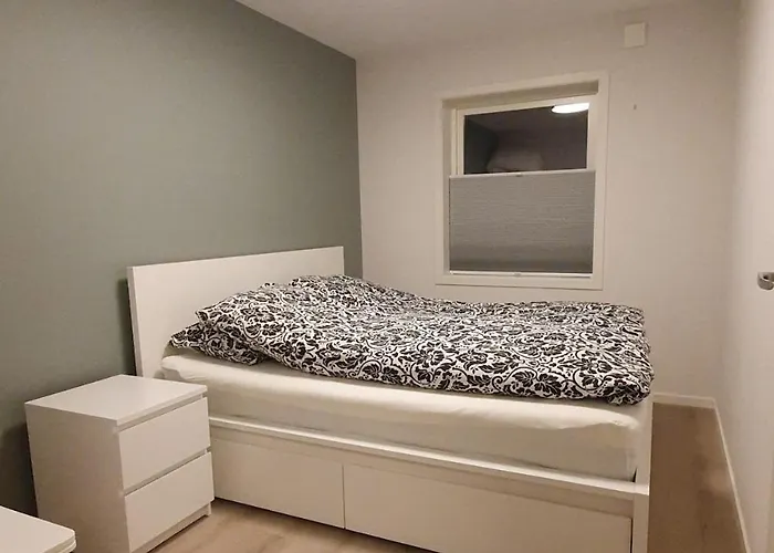 Flott Med Nydelig Utsikt I Et Stille Og Rolig Boligomrade *