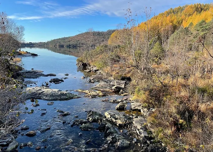 Flott Med Nydelig Utsikt I Et Stille Og Rolig Boligomrade Daire